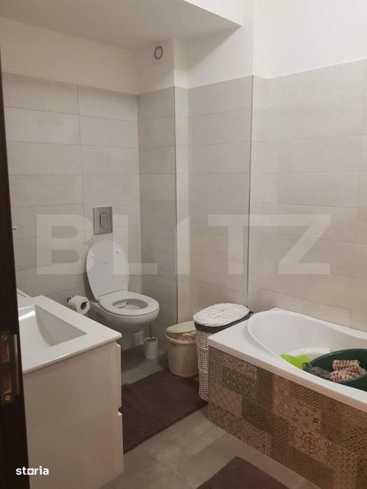 Apartament 2 camere, 49 mp, parcare, zona Obcini