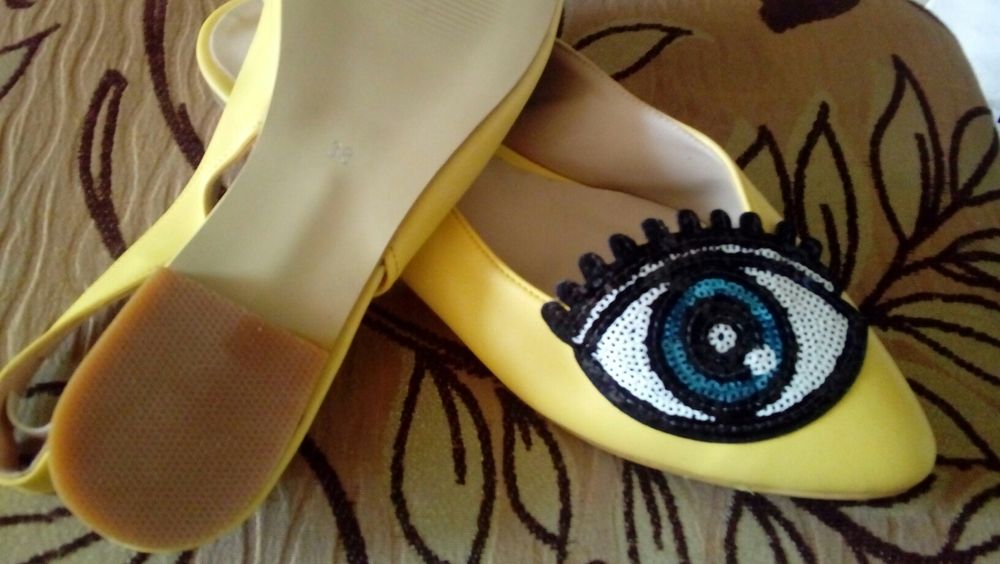 Продам женские вещи