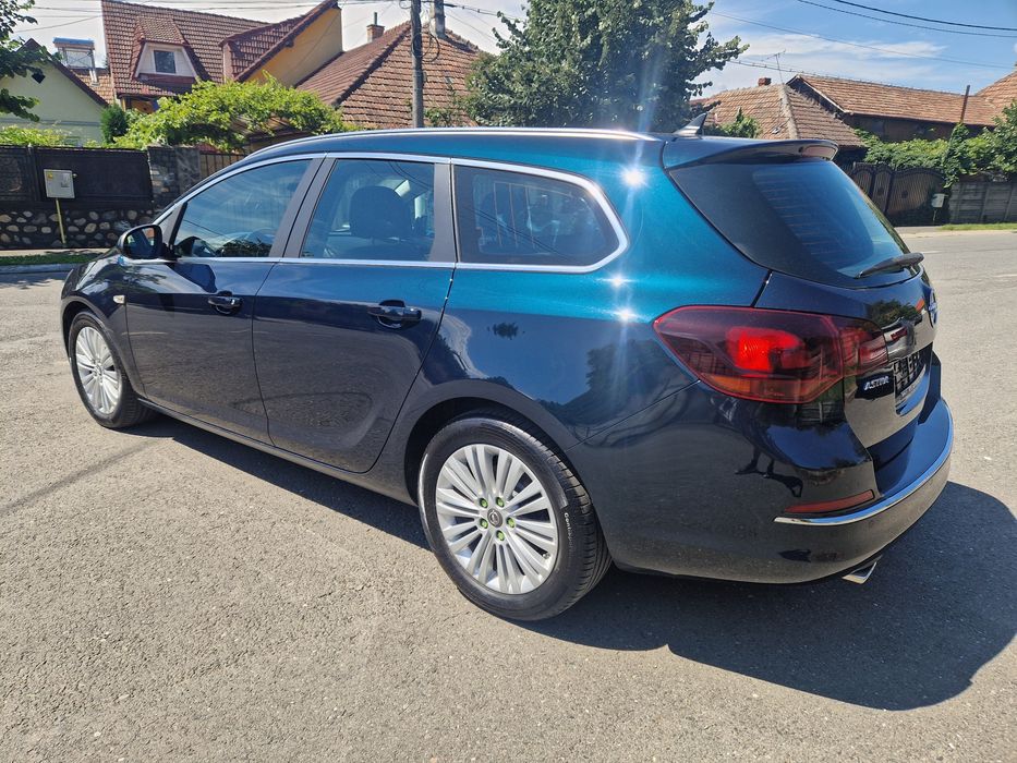 Opel Astra J 1,6  benzina Sidi Turbo Exclusiv