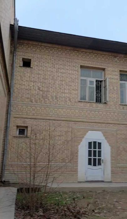 Продается участок с домом 6.24 сотки фасад 30м буз 2 узумзор