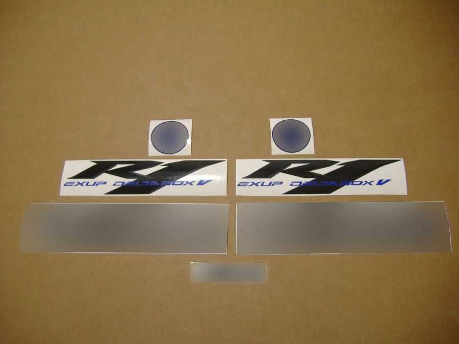 Стикери Yamaha R1 трето поколение 2004г-2006 лепенки Ямаха р1 rn12 yzf