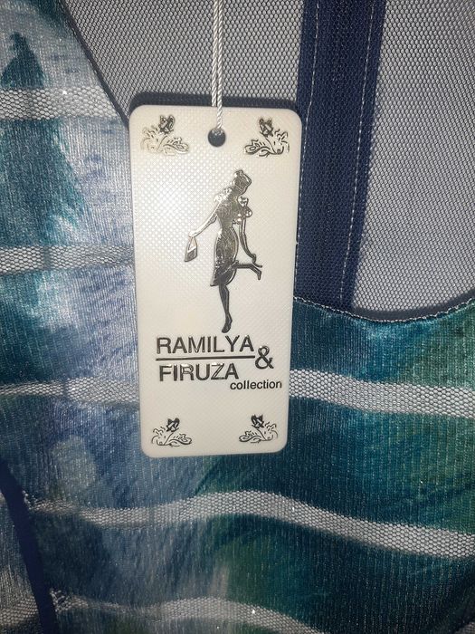 Продам платье новое