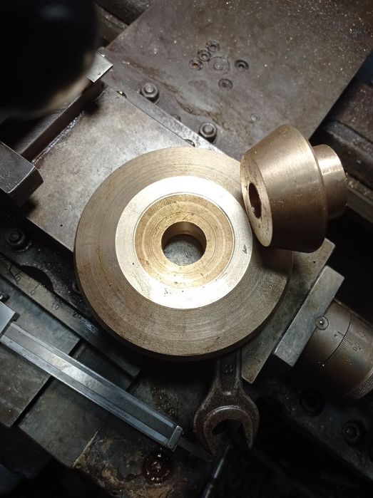 Pinioane bronz pentru cazane