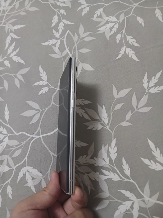 Samsung 22 ultra 512 tali.