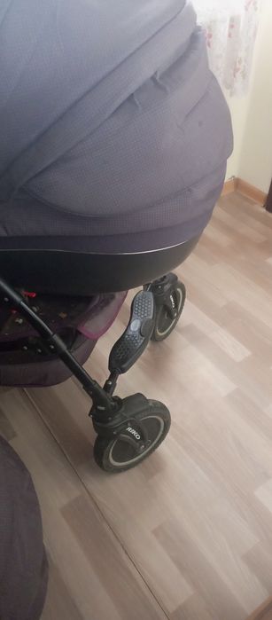 Продам коляску Б/У