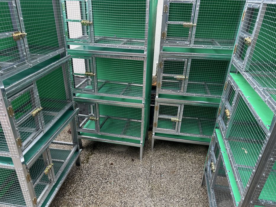 Клетки за пъдпъдъци и гълъби