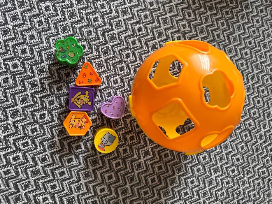 Развивающие игрушки