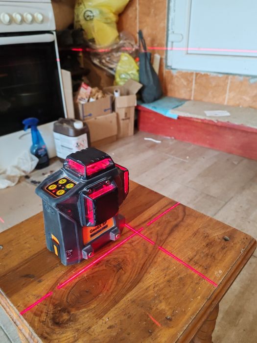 Vand nivela laser GEO Fennel X 3×360°