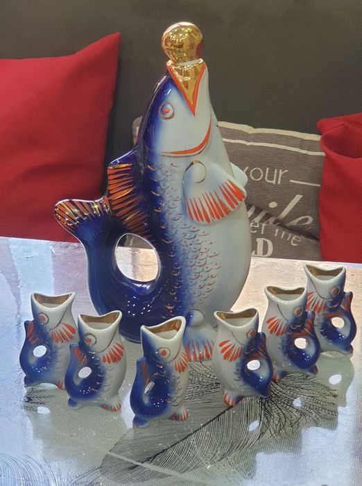 Порцеланов СССР сервиз рибки