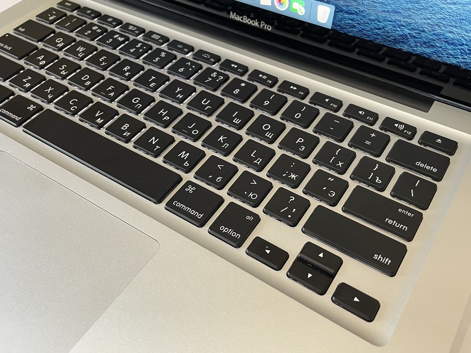 MacBook Pro 13, 2012, Silver - идеальное состояние