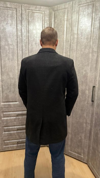 Пальто мужское демисезонное