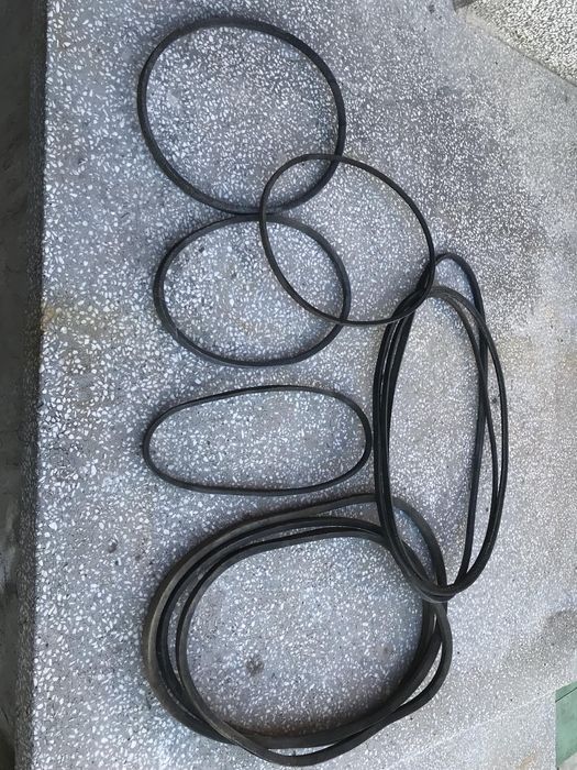 Машинни ремъци различни размери