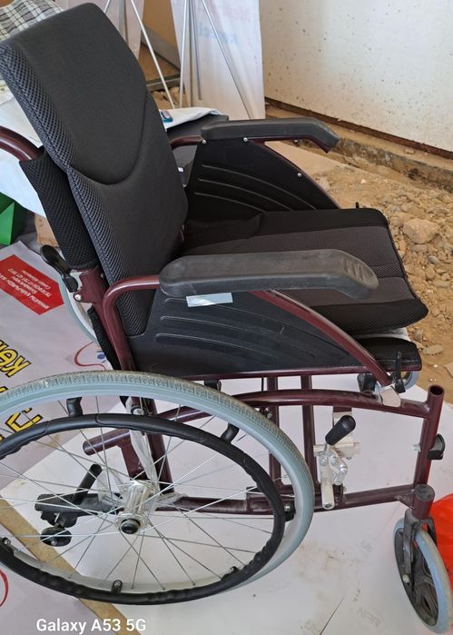 Инволидная коляска сатылады новый.