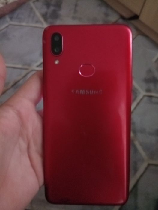 Самсунг а10с hghh