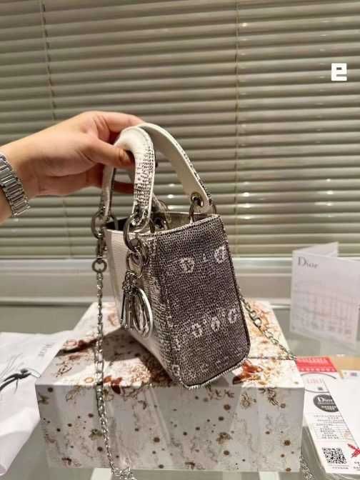 Geanta de mana dama Dior 260324