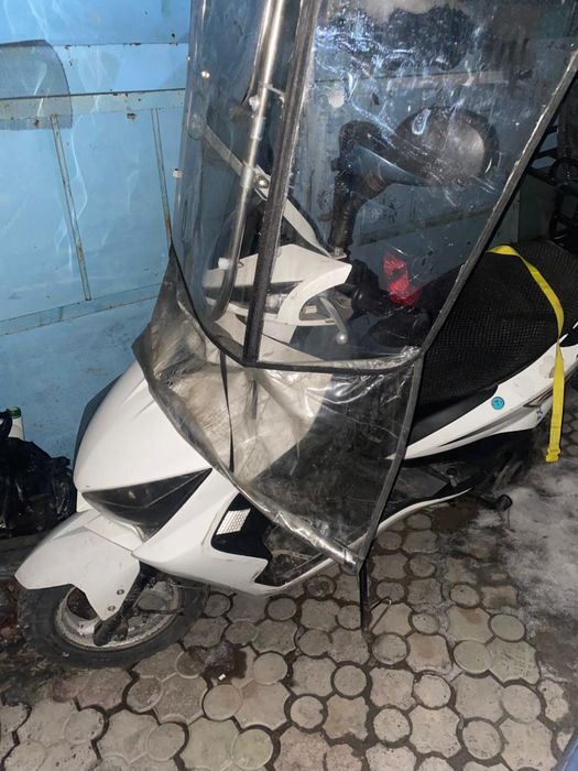 Продам m8 pro liaya