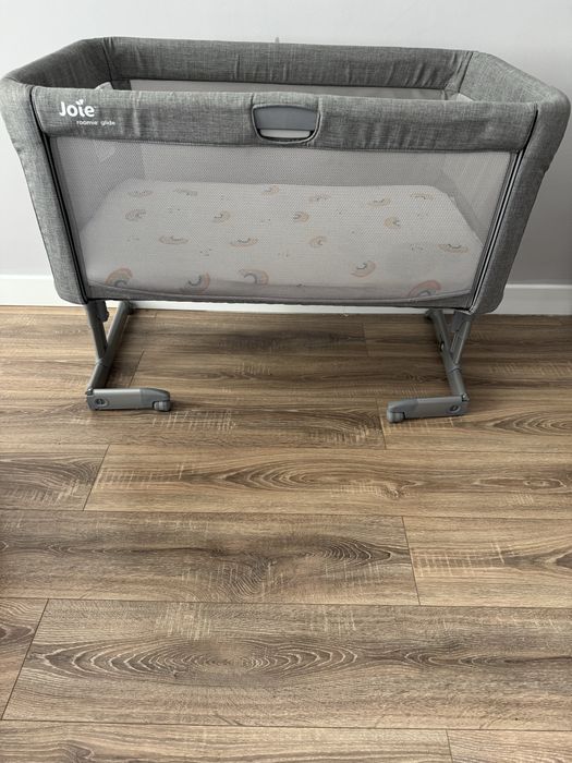 Продам кроватку-манеж Joie Roomie Glide