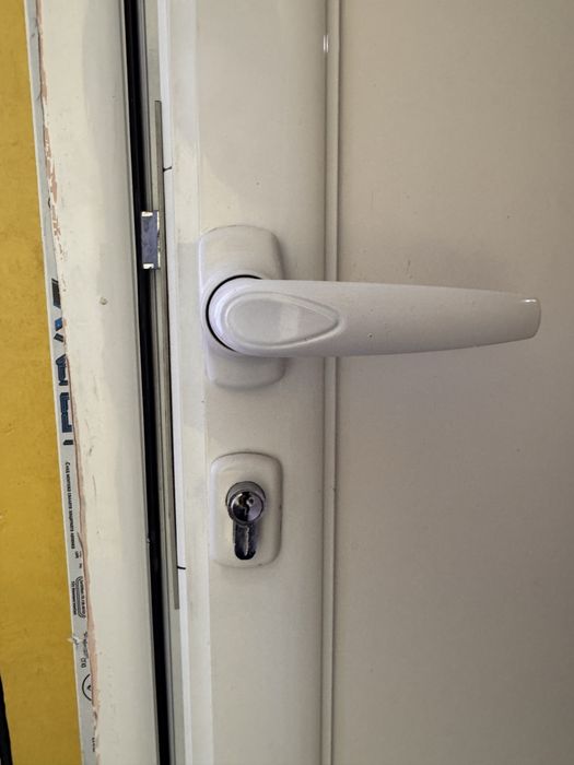 Врата pvc с каса 70 см на 200 см