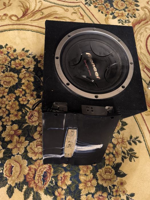 Subwoofer bilan usilitel sotiladi!!!