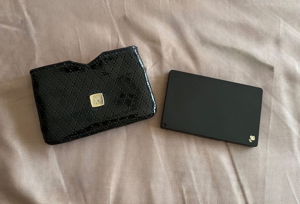 Огледало на марката Lancôme