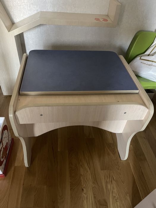 Парта детская деревеная