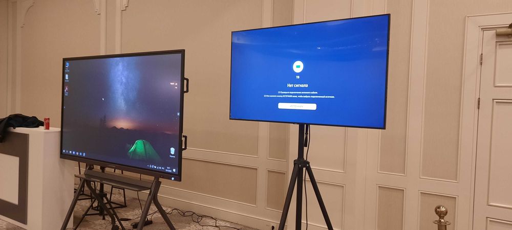 Прокат телевизоров со стойкой на колесах