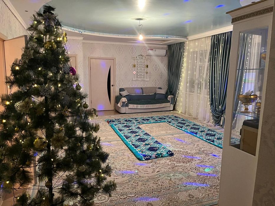 Продам большой дом.