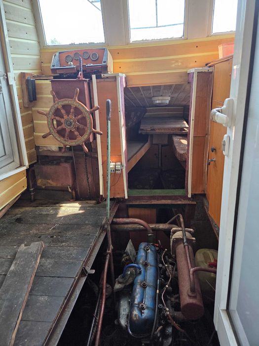 Barca salupa vaporas 9m Bucuresti Sectorul 5 • OLX.ro