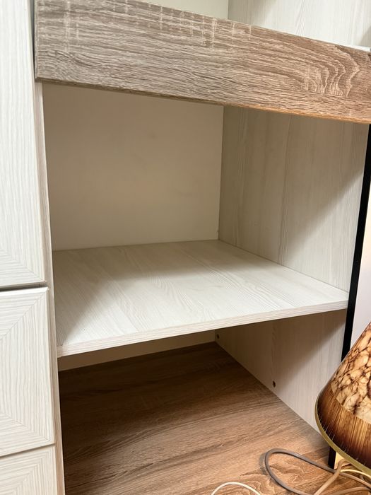 Продам шкаф беллоруский нормальном состояние