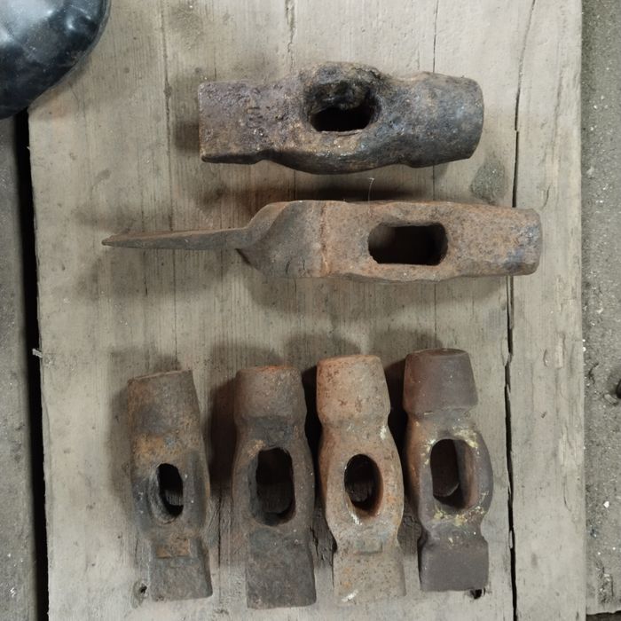 Продам СССР,молотки топорики