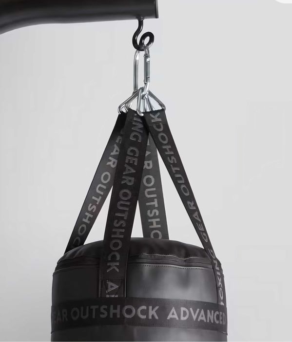 БОКСОВ ЧУВАЛ, 32 кг, Черен