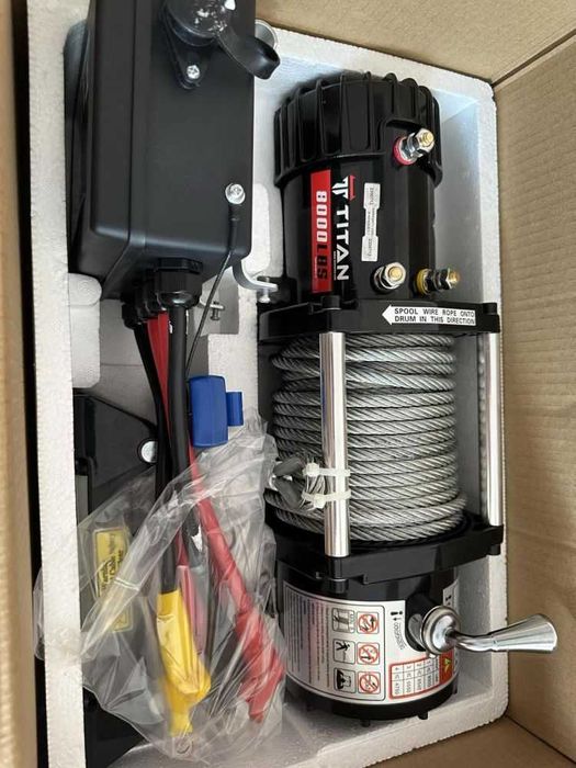 Лебедка TITAN 8000 lb (3630kg) с усилен редуктор - електрическа - 12V