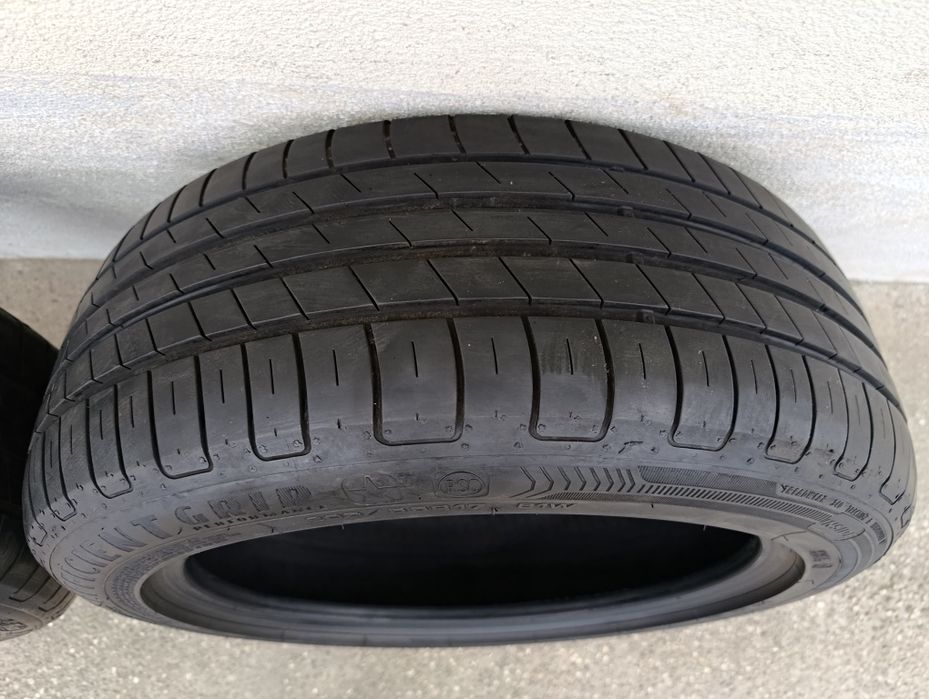 Cauciucuri Goodyear RunFlat 205/55/R17- 2 bucăți