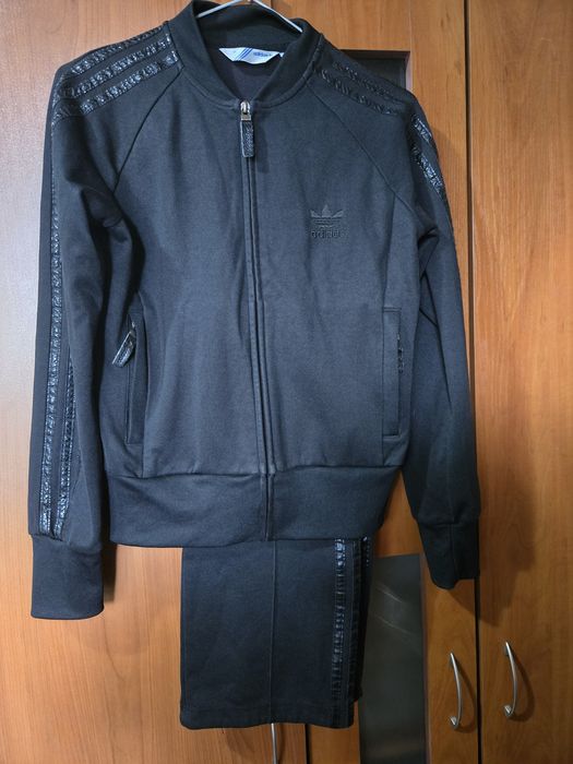Спортен екип Adidas - размер  S
