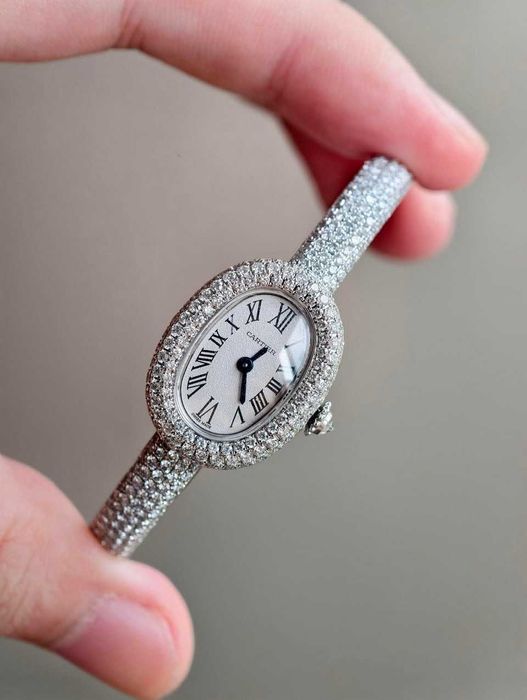cartier baignoire пълен диамант