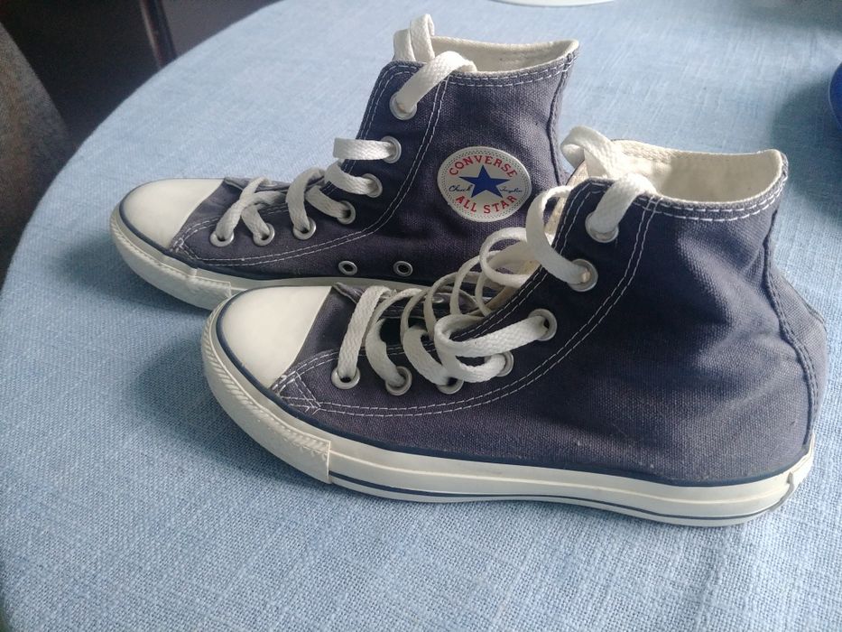 Converse, marimea 35