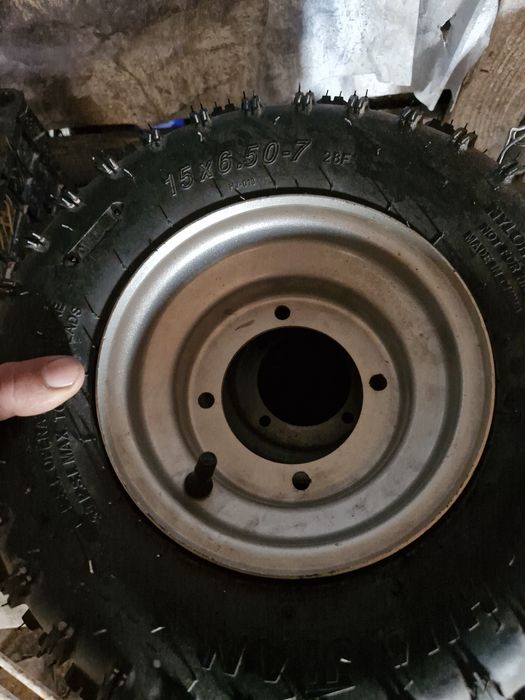 De vânzare roti spate atv