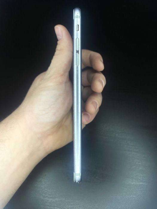 iPhone 6s 16GB – работещ, батерия 83%, Touch ID неработещ