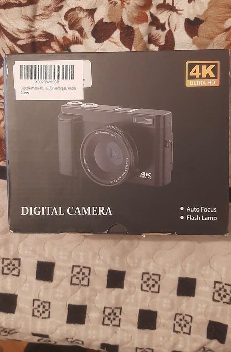 Vând Cameră Digitală 4K Ultra HD (DC101),nouă,sigilată