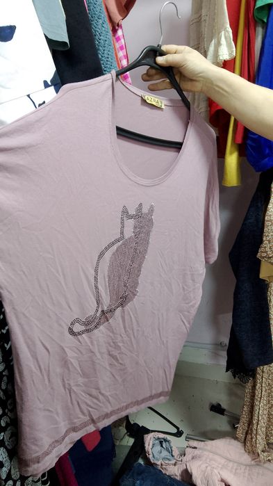 Отдам одежду большой объем