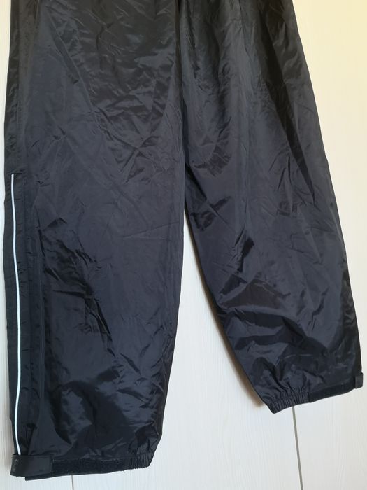 Pantaloni ploaie proof  impermeabili M si L