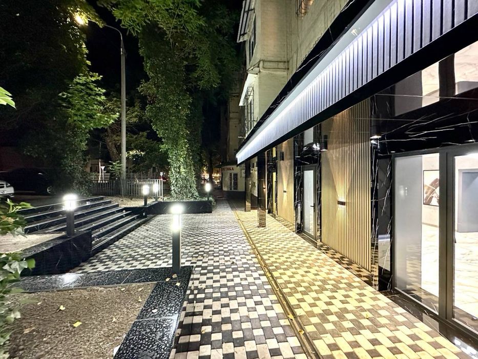 Мирабад | ЦУМ - Сдается в аренду помещение вдоль дороги 96м2