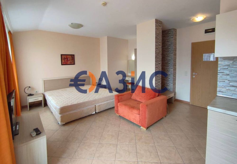 Напълно обзаведено студио в комплекс „Роял Сън“, Слънчев бряг, 56.82