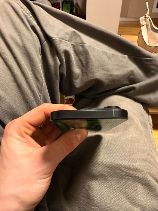 IPhone  16 Pro Titan Black 256GB