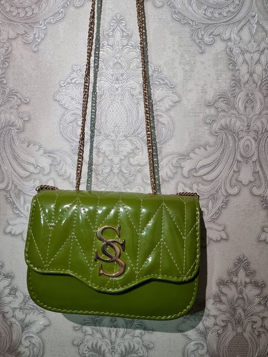 Женская сумочка.