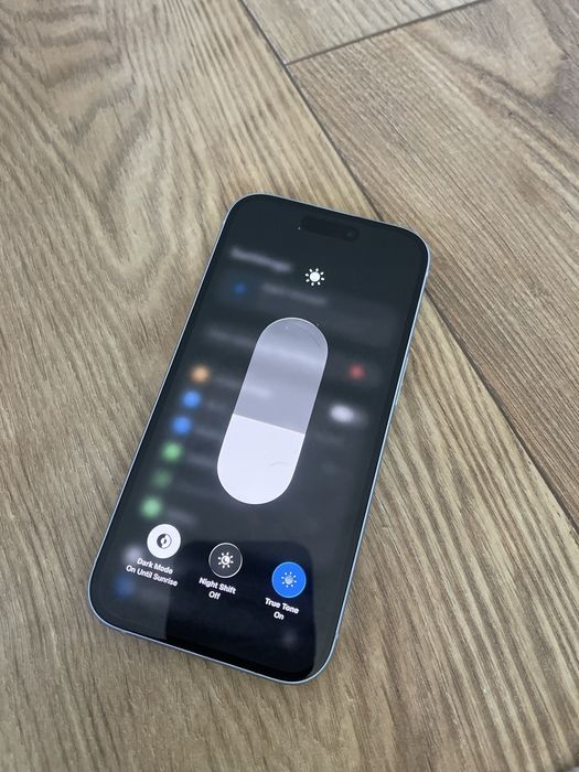 Iphone 15  128Gb