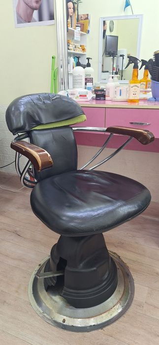 Продам срочно кресло