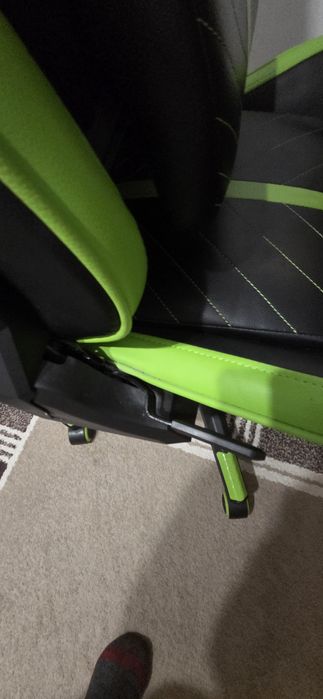 Scaun ergonomic (gaming)