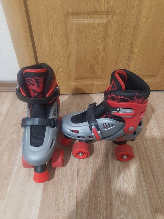 Ролкови кънки SFR