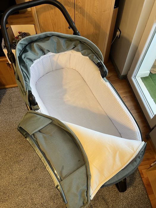 Бебешка количка TUTIS 2в1